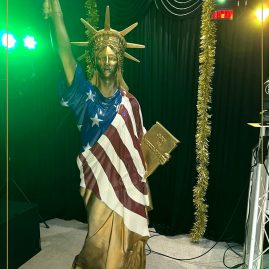 Award Statue Hire Scotland | Statue of Liberty Stands 7ft Tall