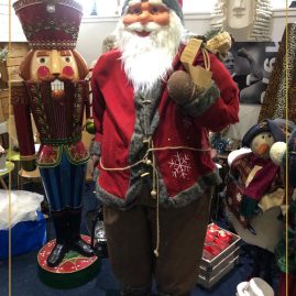 Christmas Props Hire Scotland | 7ft Tall Santa